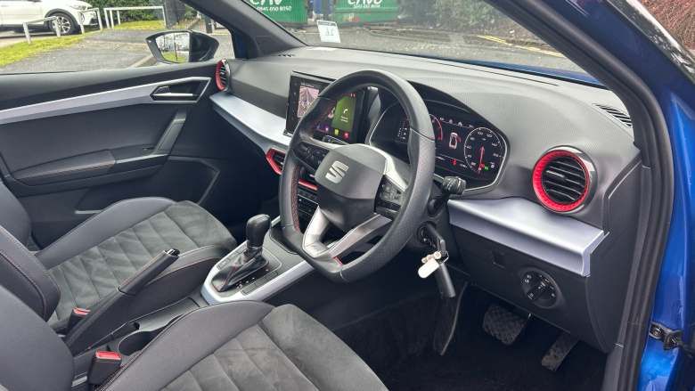 SEAT Arona 1.0 TSI 110 FR Sport 5dr DSG Petrol Hatchback